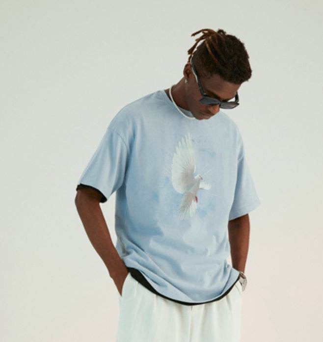 Light Blue Star Light White Pigeon Print T-Shirt For Men MuddyStock