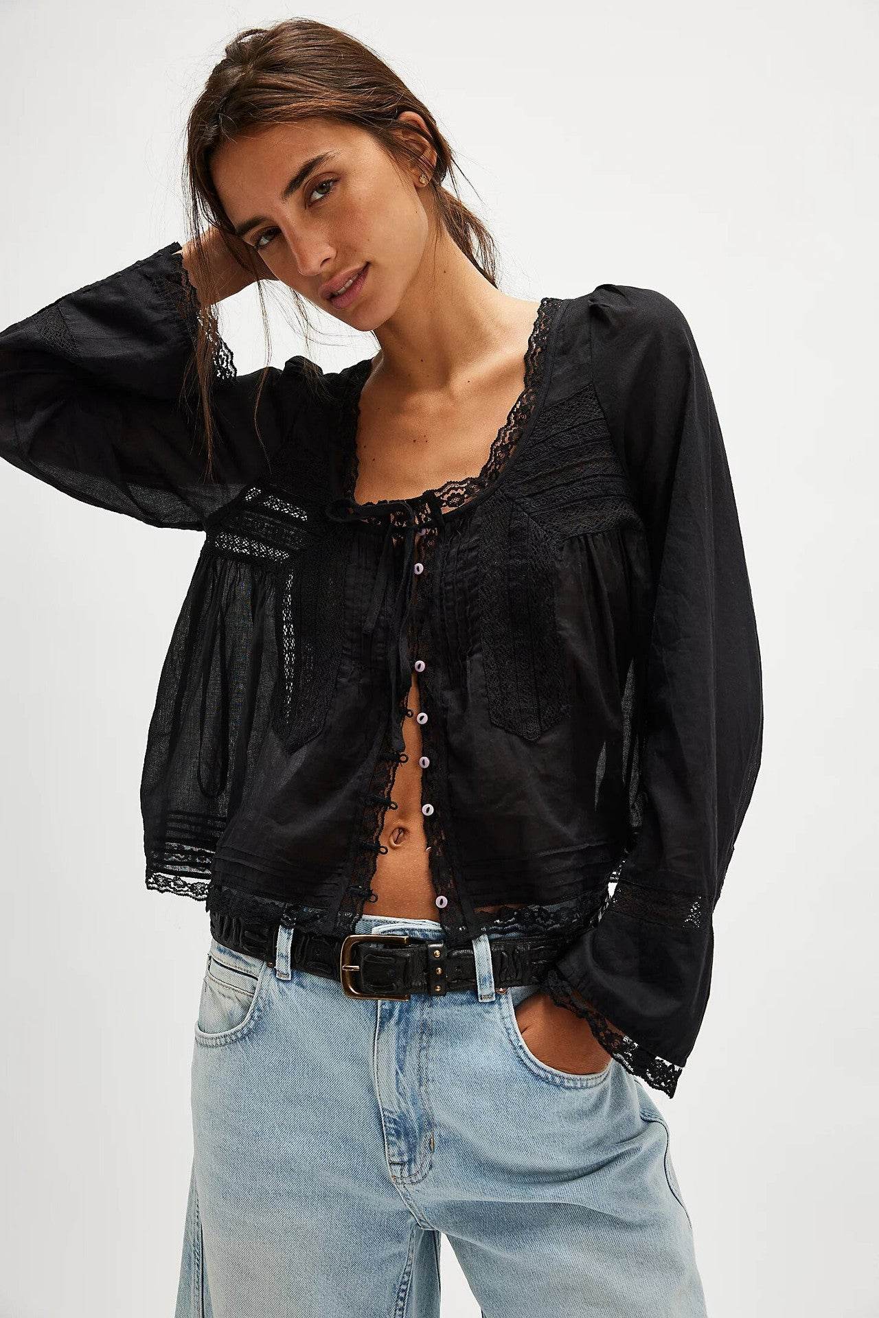 Lace U-shaped Lace Collar Long Sleeve Light Shirt Black MuddyStock
