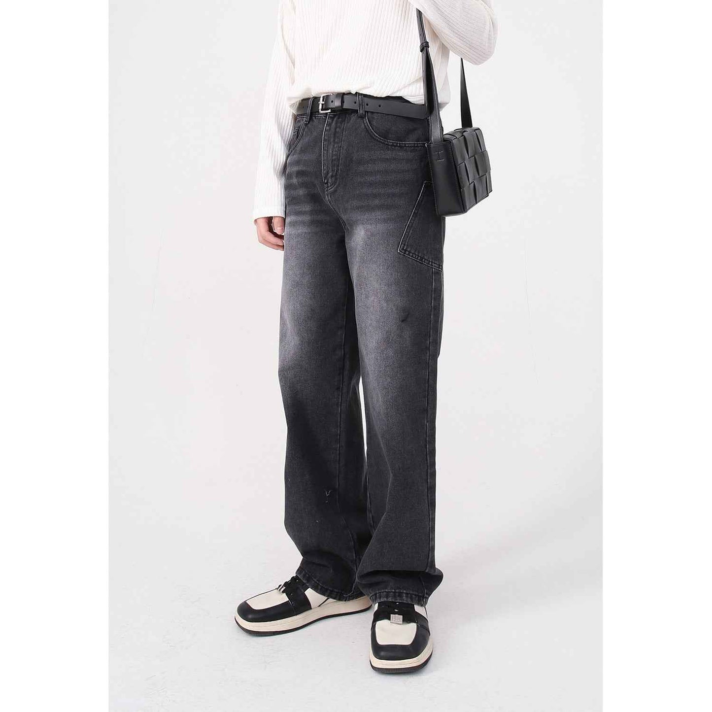 Korean Fashion Type Loose Straight Jeans For Men And Women MuddyStock