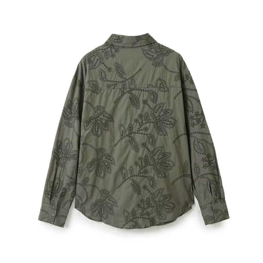 Simple and versatile loose embroidered shirt for women | MuddyStock Originals MuddyStock