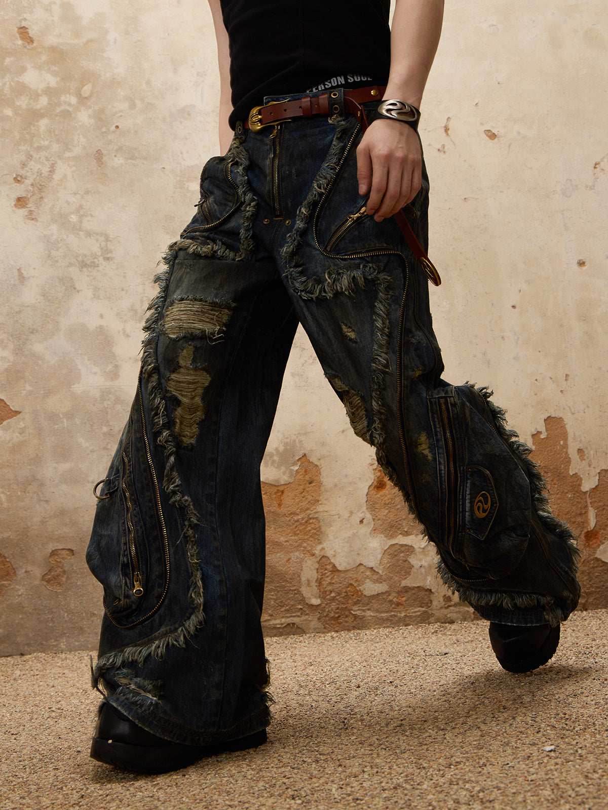 Female Alien Structural Stained Jeans For Men And Women MuddyStock