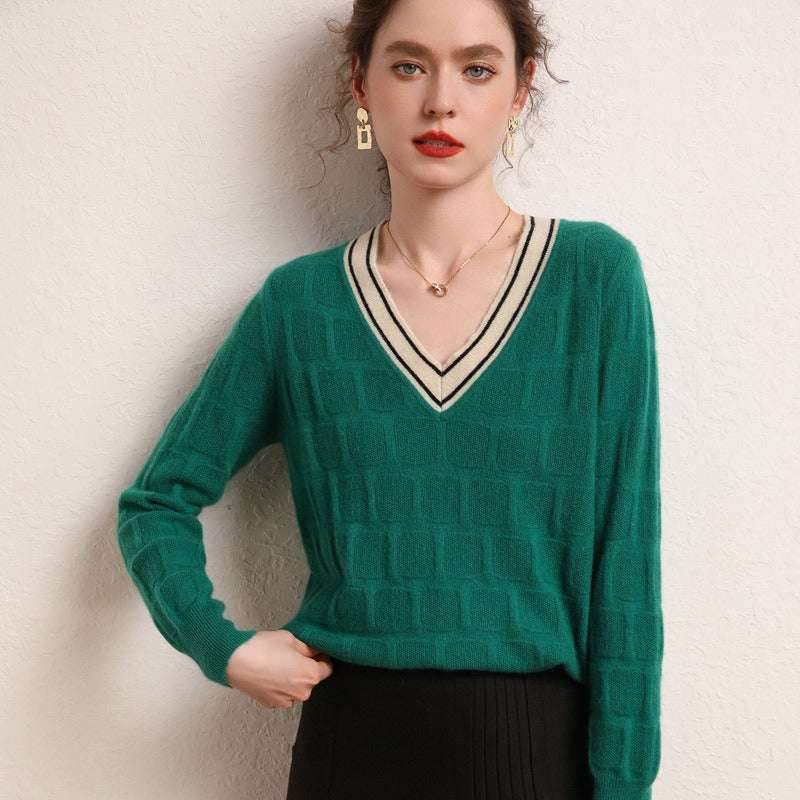 V-neck soft sweater knitted short pullover | MuddyStock Originals Green MuddyStock