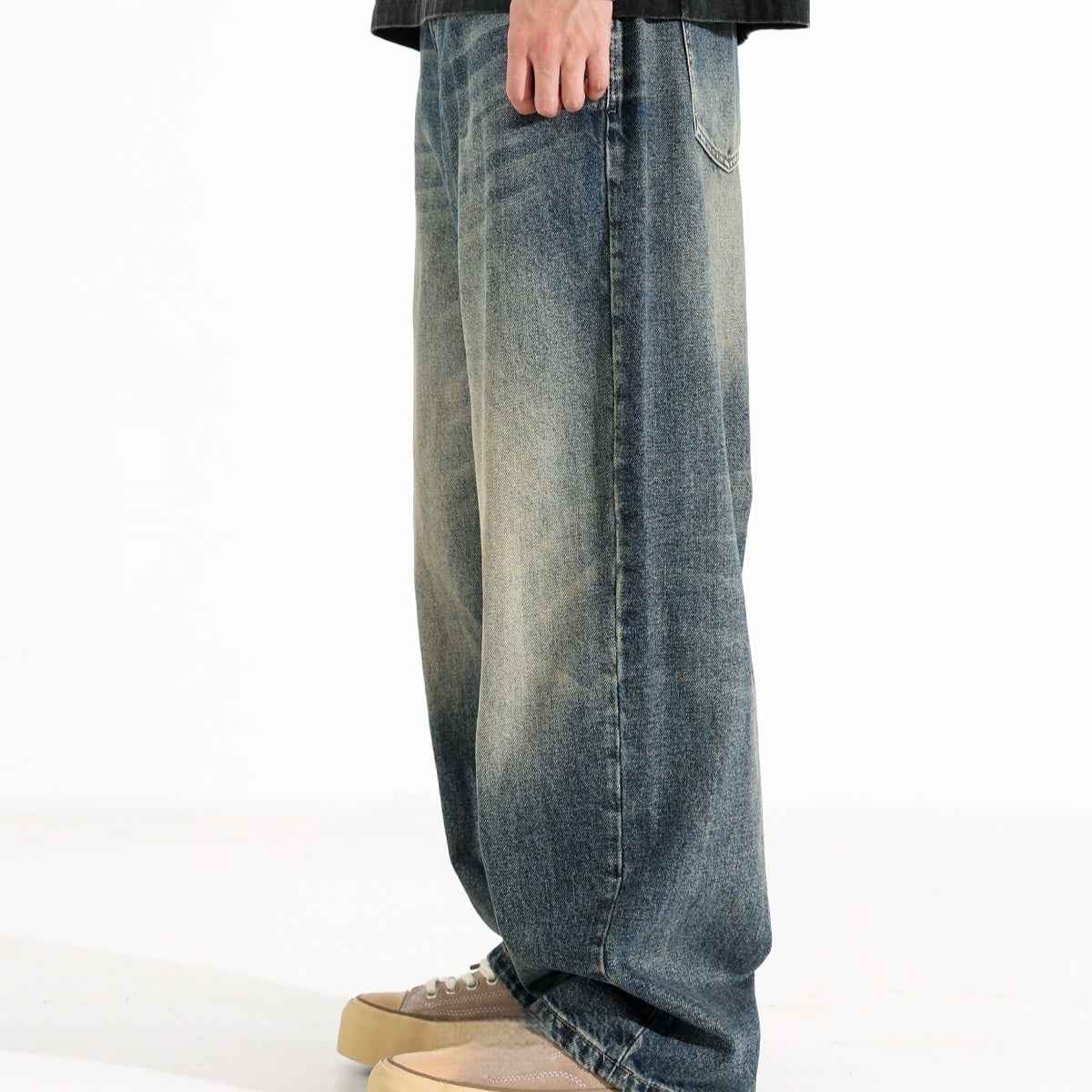 American Retro Hanging Loose Wide Leg Jeans For Men MuddyStock