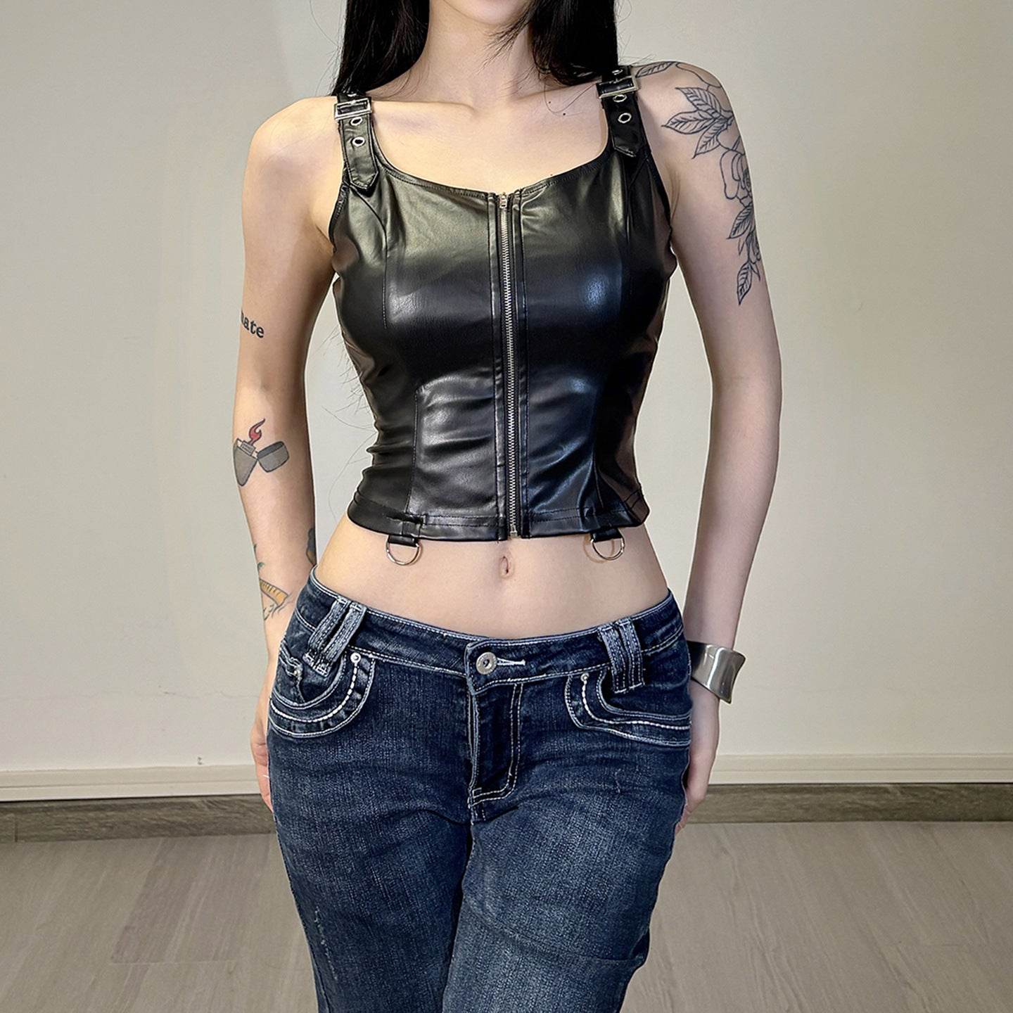 Zipper camisole sleeveless top | MuddyStock Originals MuddyStock