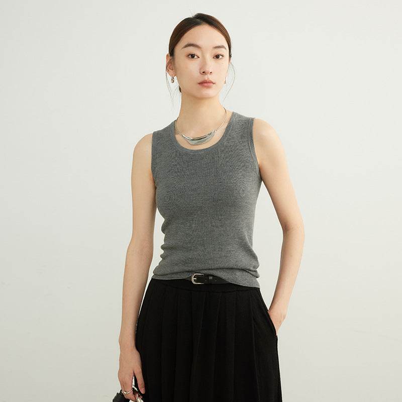 New Seamless Inner Low Collar Sleeveless Knitwear Light Gray MuddyStock