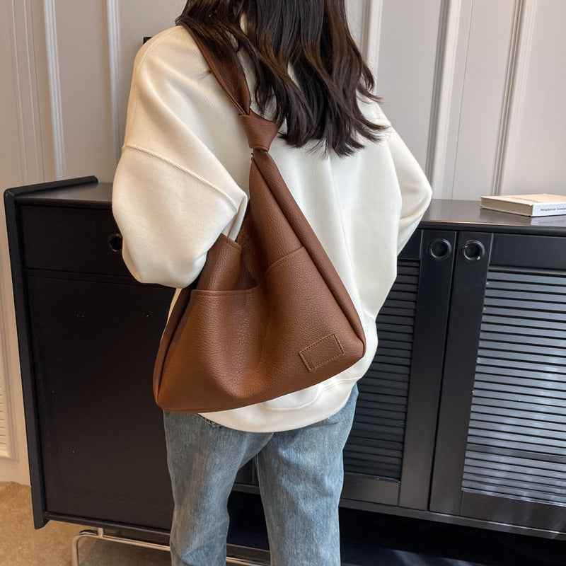 All-match Single Retro Large Capacity Commuter Textured Mother And Child Bag MuddyStock