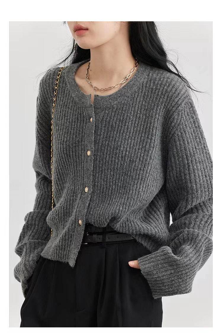 Autumn And Winter Simple Round Neck Knitted Cardigan MuddyStock