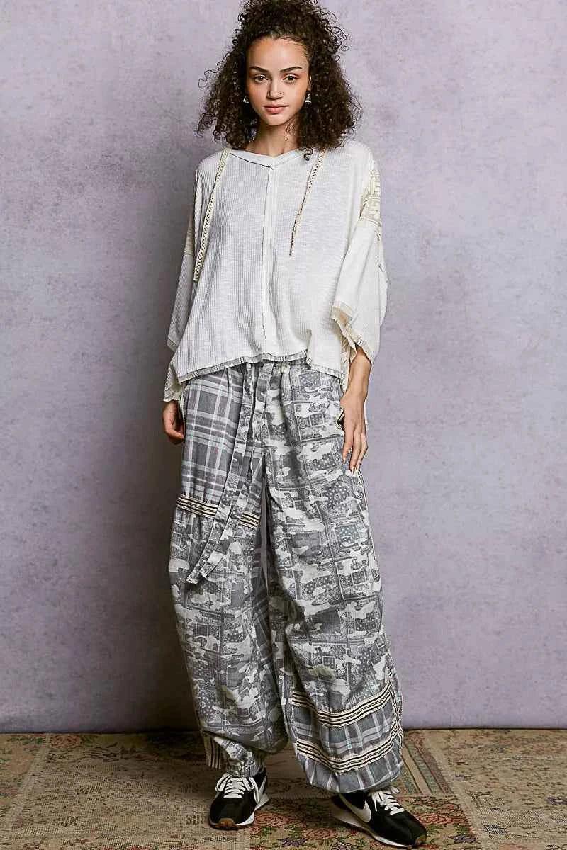 Short Sleeve Hoodie Top with Lace Detail For Women