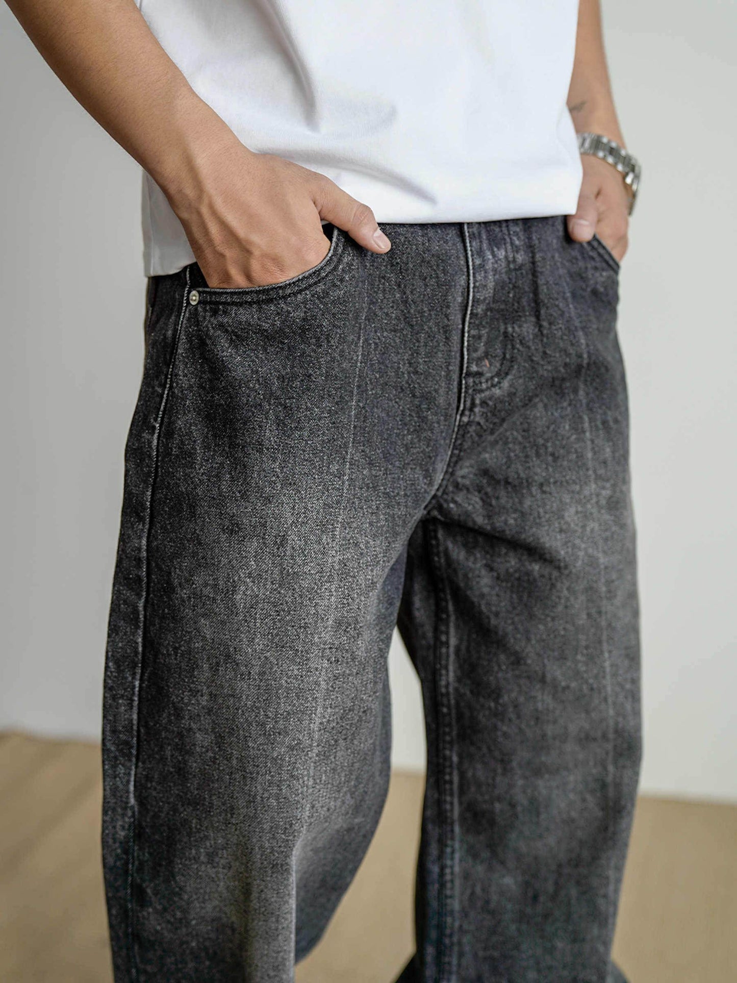 Loose Straight Washed Distressed Black Jeans MuddyStock