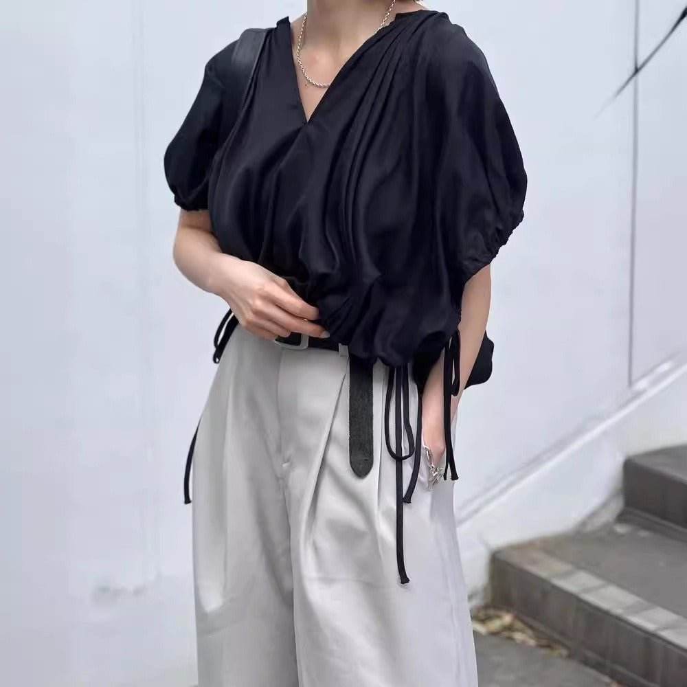 Fashionable French lazy and relaxed one-piece temperament shirt V-neck slimming top | MuddyStock Originals MuddyStock