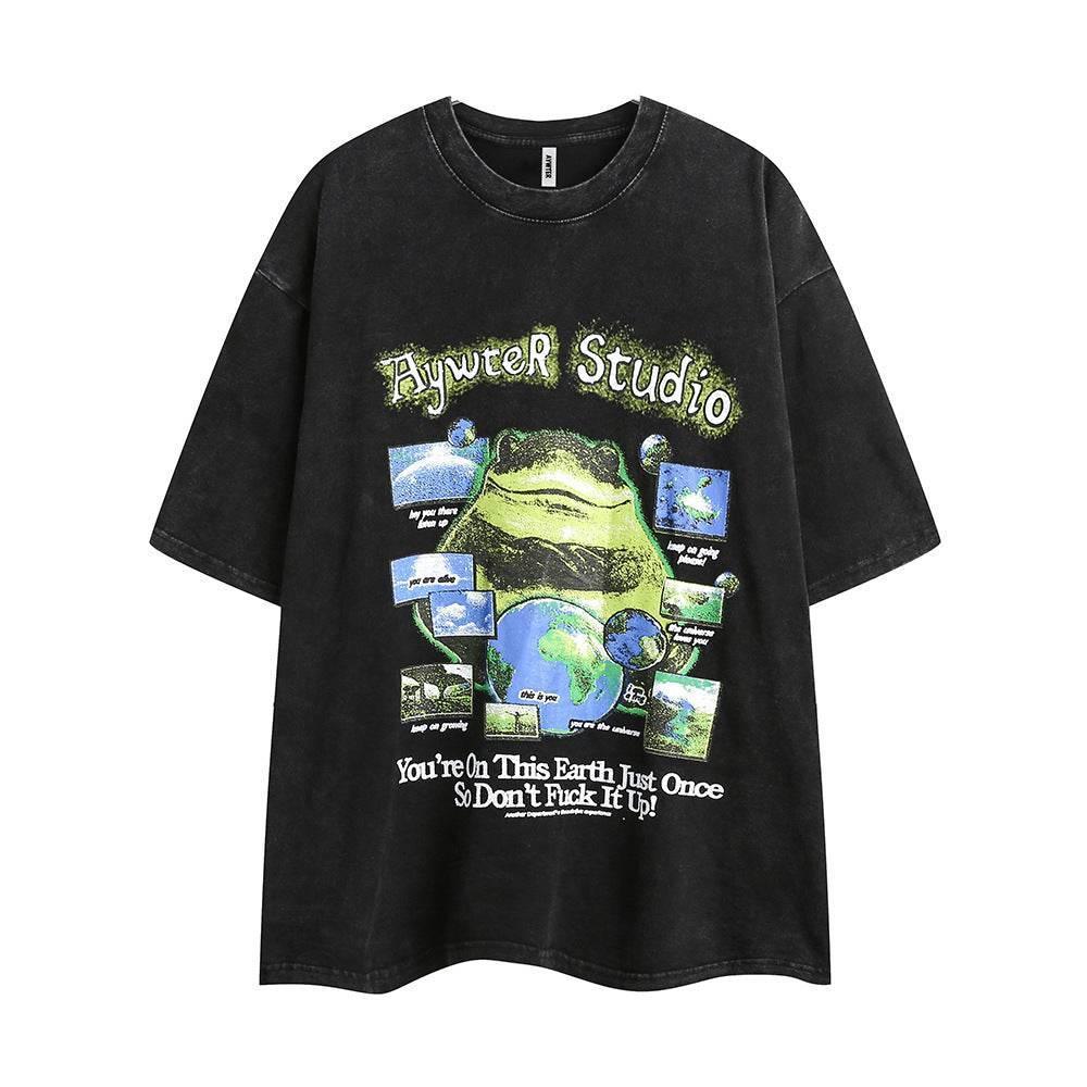 Golden Silkworm Frog Printed Distressed T-shirt For Women