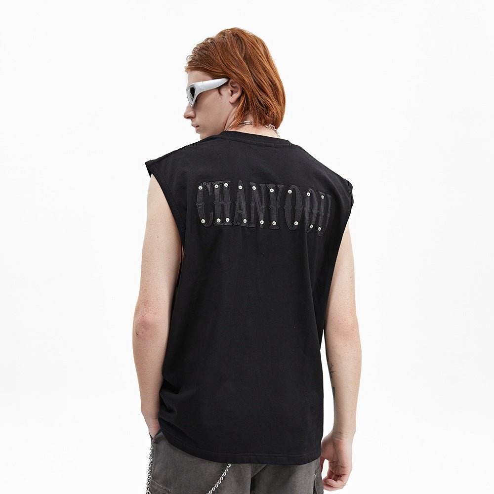 Letter Affixed Cloth Embroidered Vest For Men And Women MuddyStock