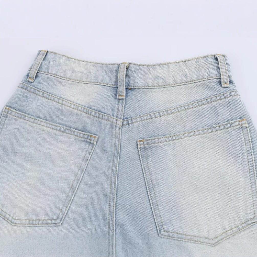 Ripped high waisted loose jeans for women | MuddyStock Originals MuddyStock