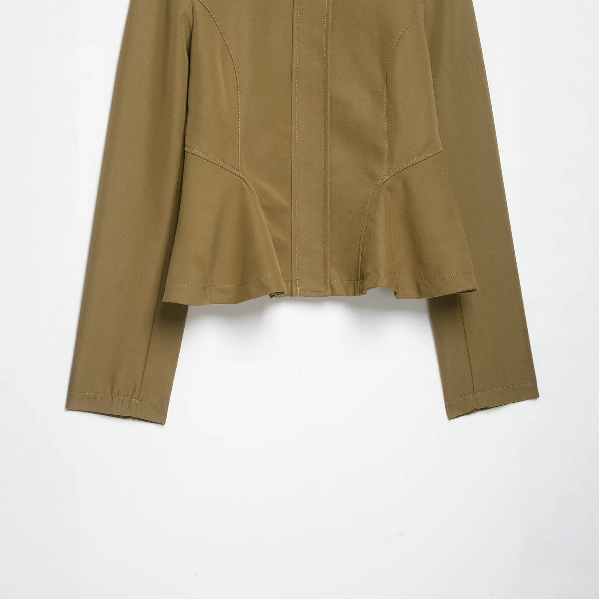 Long sleeved slim fit short skirt style hem jacket