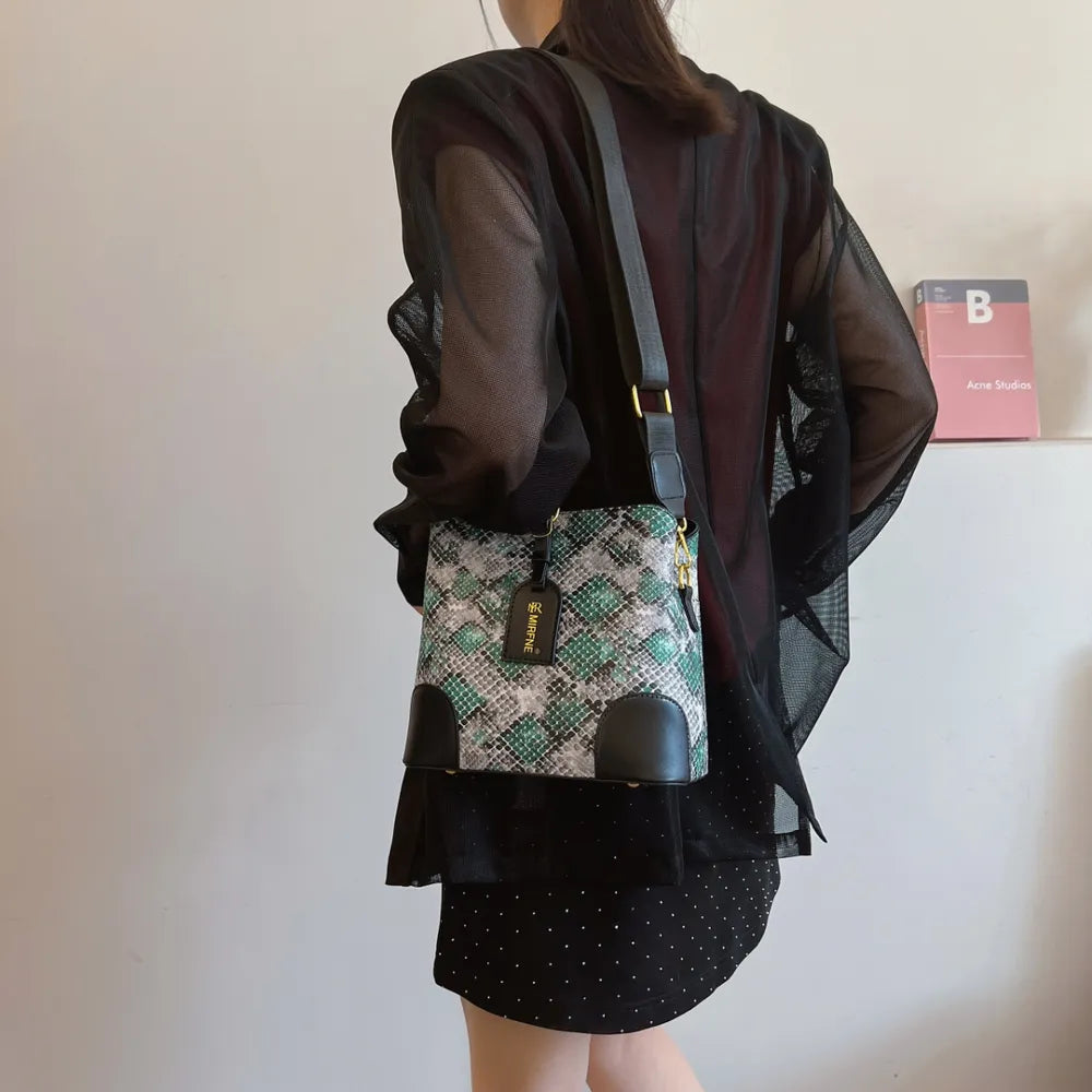PU Leather Snakeskin Print Crossbody Bag For Women
