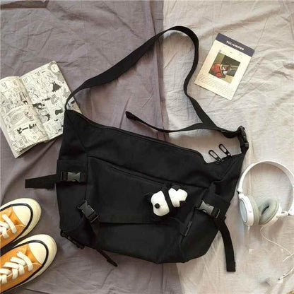 Ins Japanese Harajuku Dark Fan Can Tooling Canvas Bag Female Korean Wild Pure Color Student One-Shoulder Messenger Bag G MuddyStock