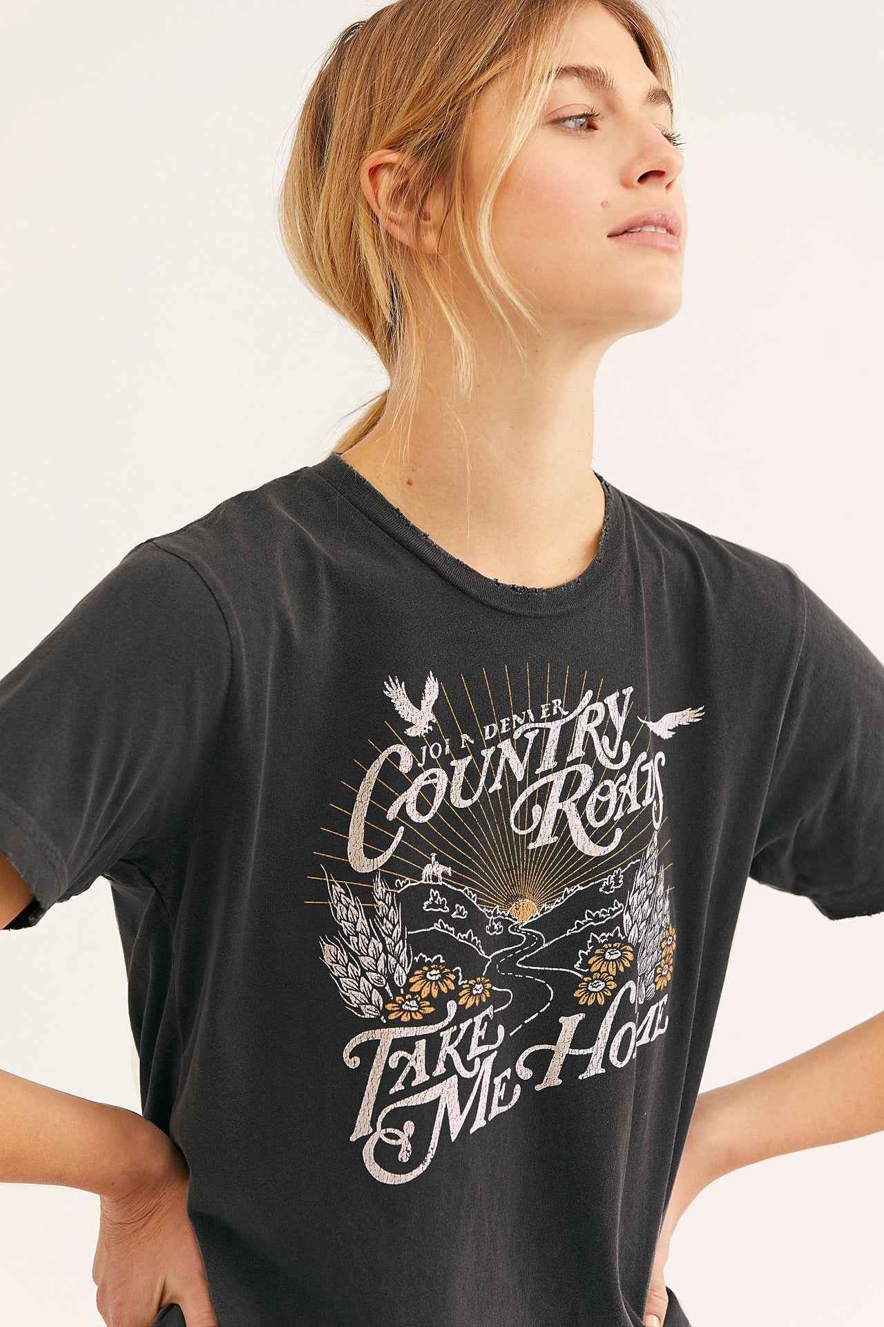 Printed T-shirt For Women MuddyStock