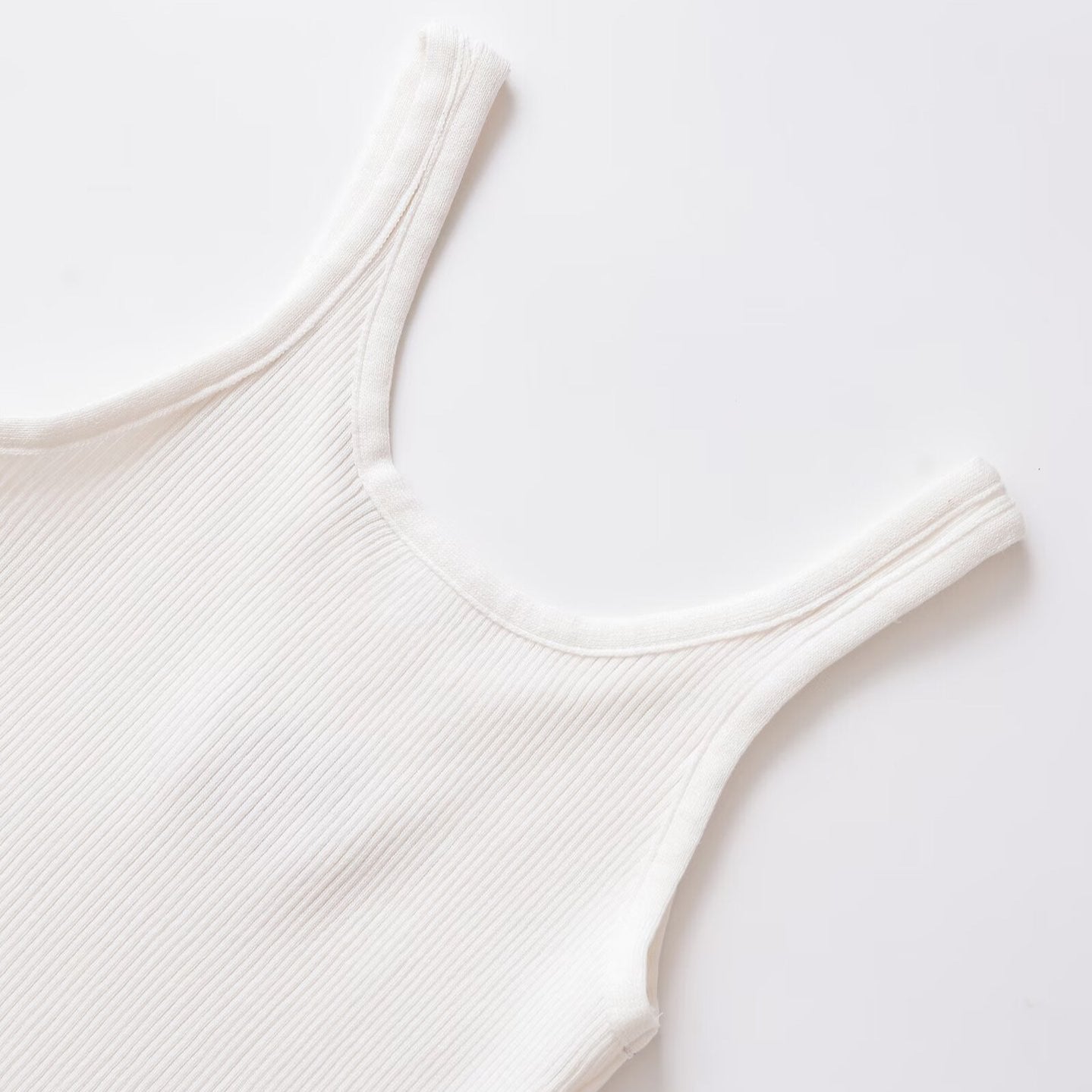 Embroidered small fish decorative vest for women | MuddyStock Originals eprolo