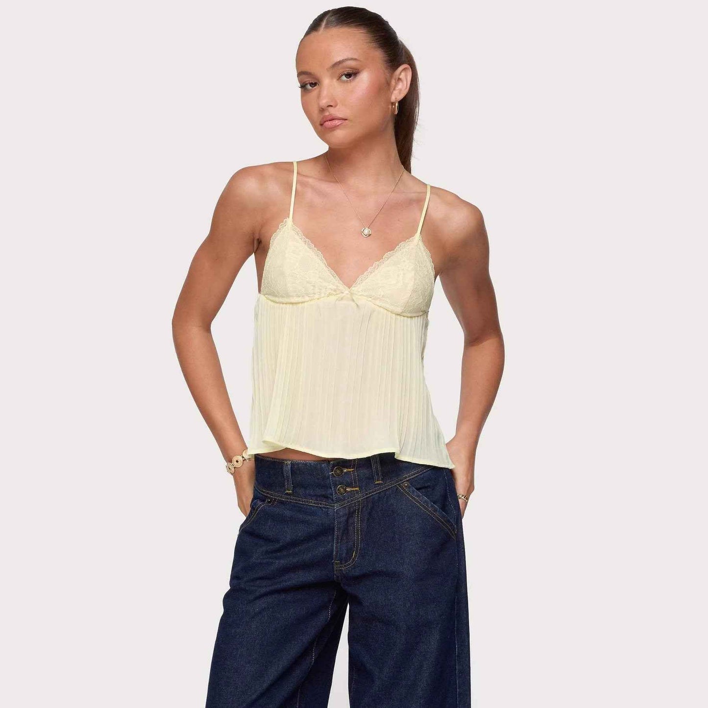Summer New Style Sweet Ruffled Thin Top For Women