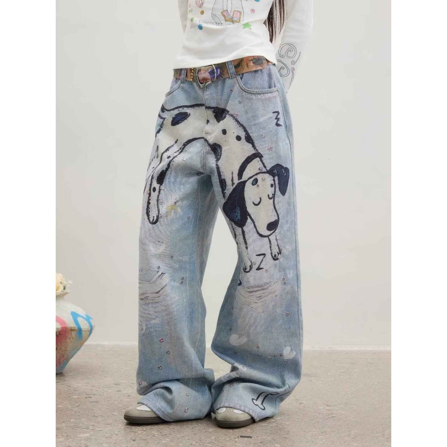Artsy And Trendy Casual Jeans MuddyStock