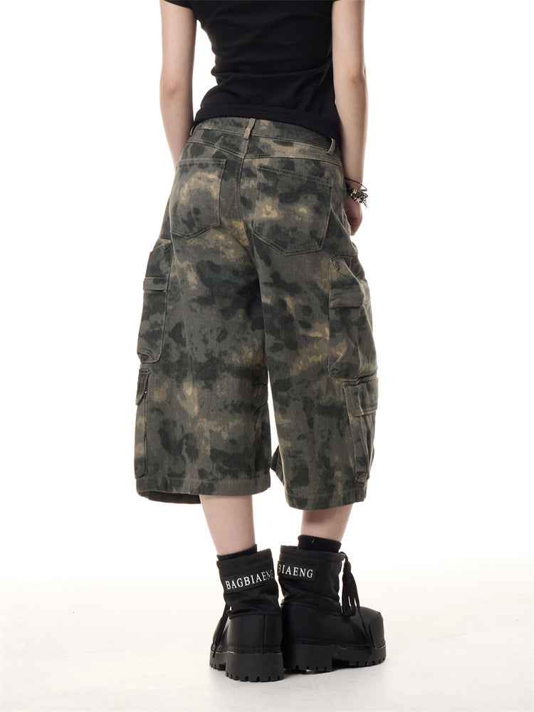 Retro Camouflage Cropped Pants For Women