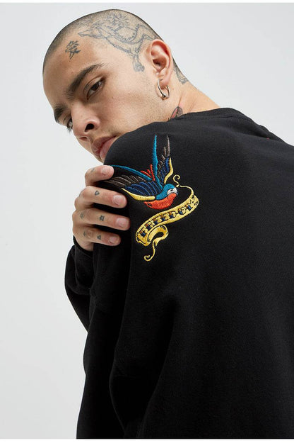 Retro motorcycle skeleton gangster high street sweater For Men MuddyStock