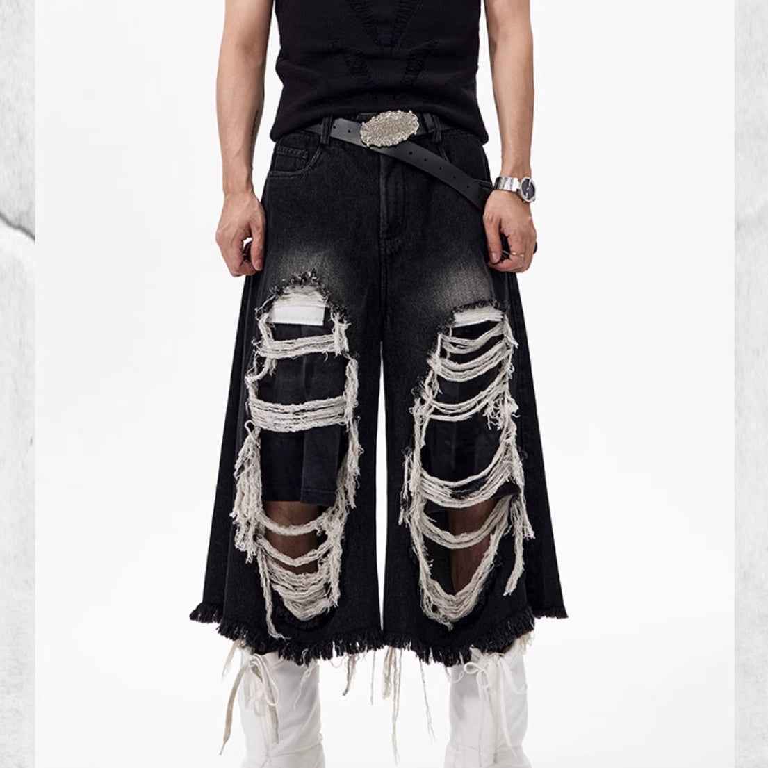 Cropped Make Old Ripped Patch Cropped Pants