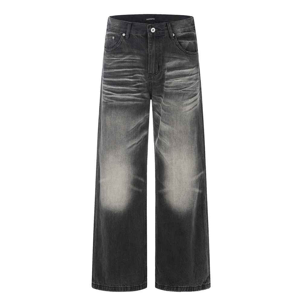 Grinding white to make old denim pants