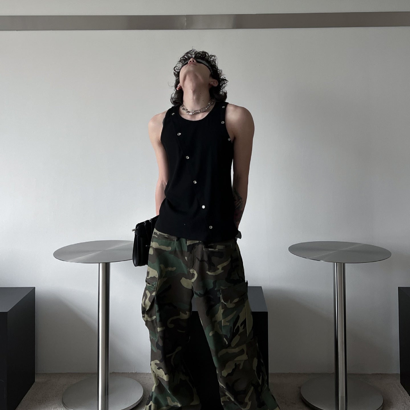 Sleeveless vest metal breasted T-shirt for men | MuddyStock Originals MuddyStock