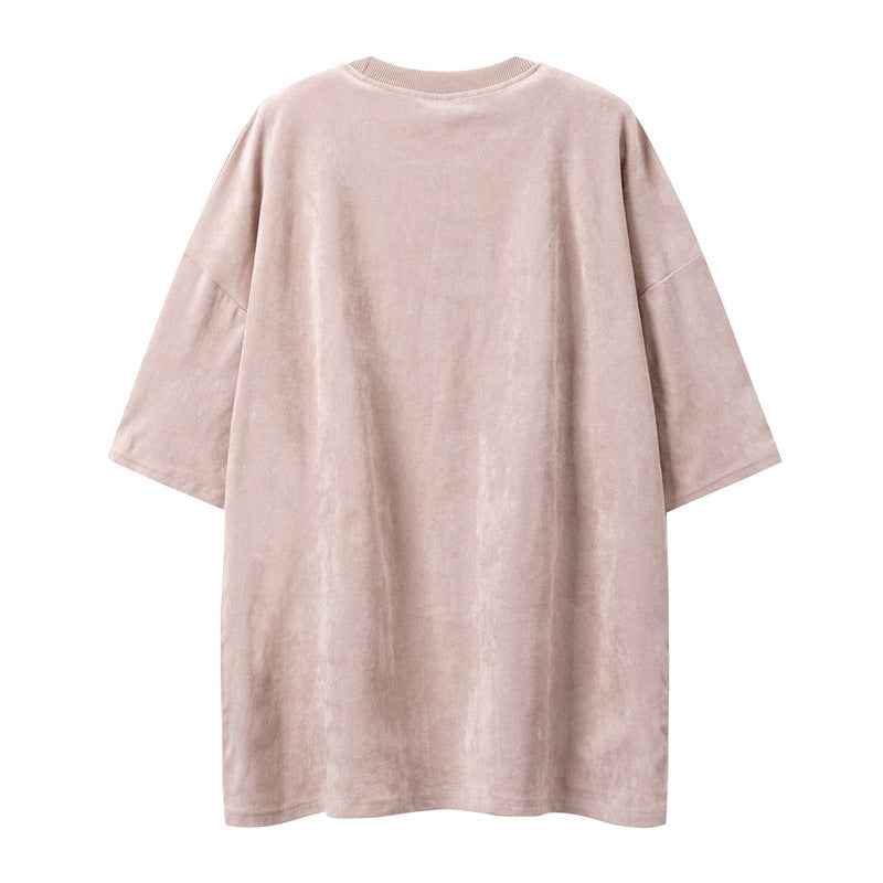 Abstract short sleeved letter figurine