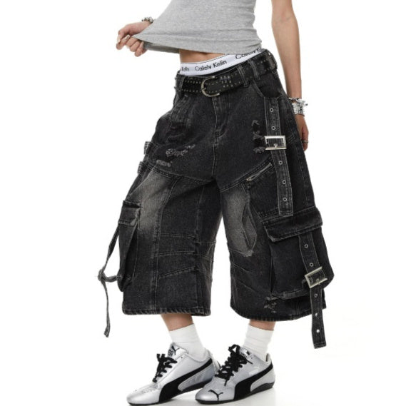 Frayed-hem Distressed Denim Capri Pants For Women