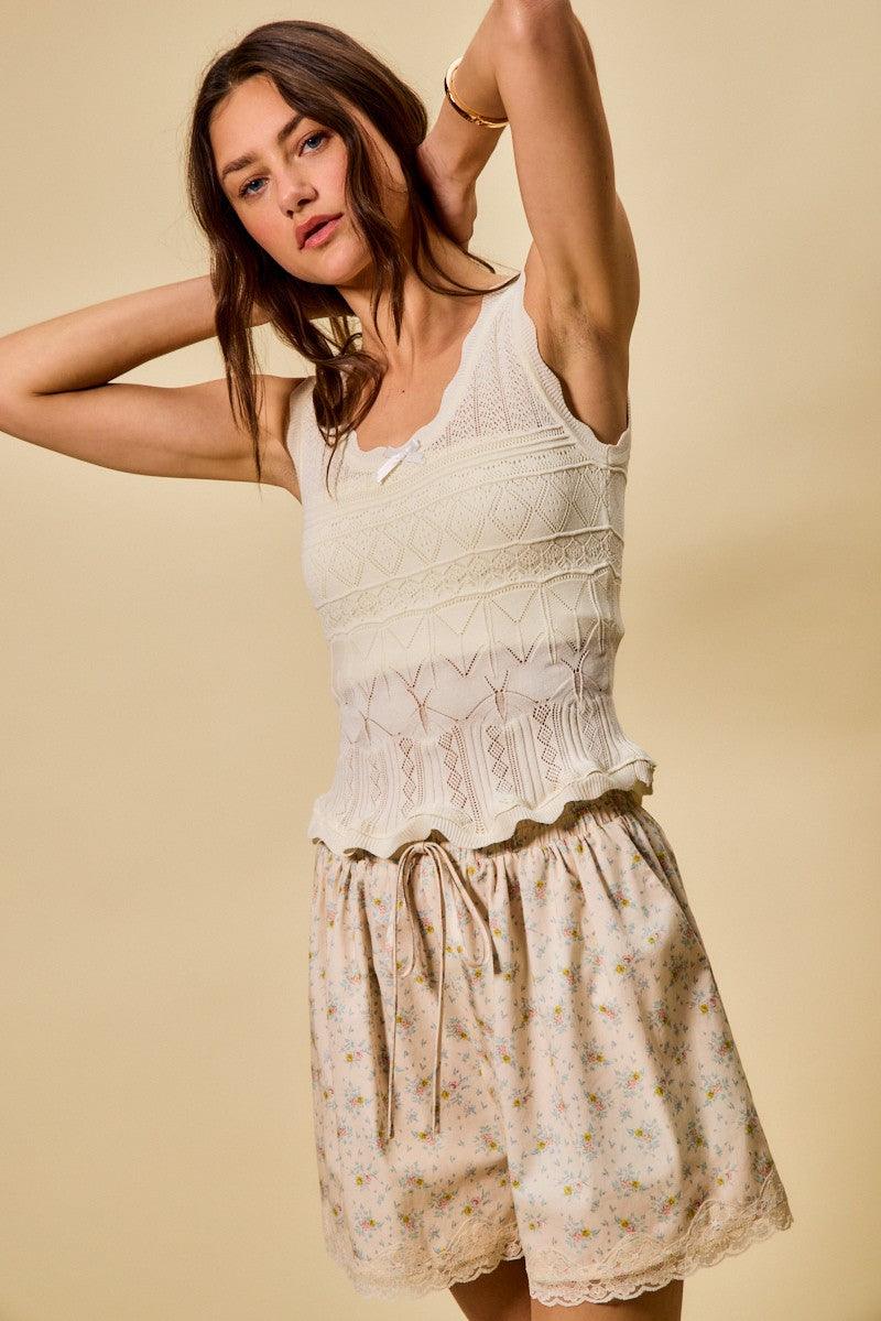 Scallop Ribbed Sleeveless Knit Top