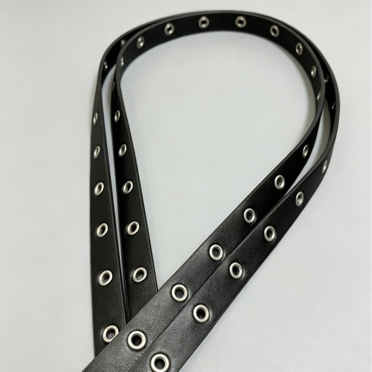 Fashionable Double-Prong Buckle Punk Style