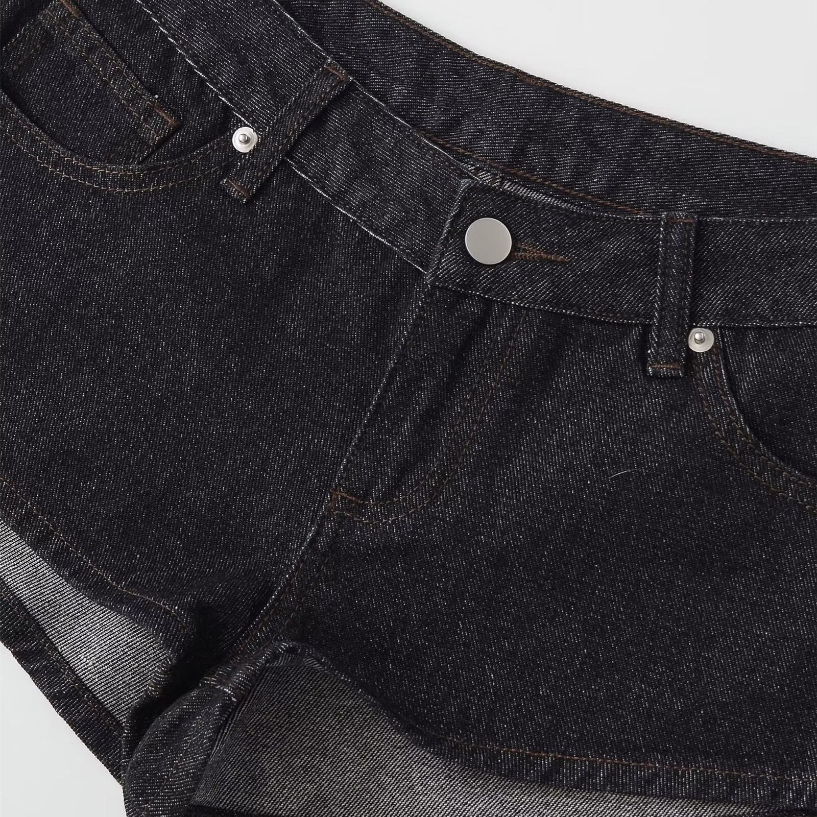 Retro style mini denim shorts for women | MuddyStock Originals