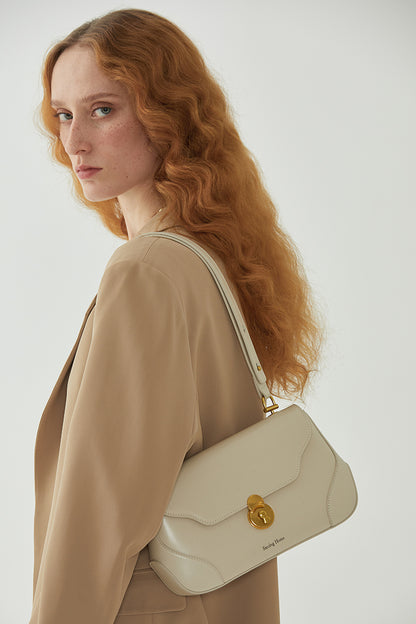 Women's Niche Leather Shoulder Bag White