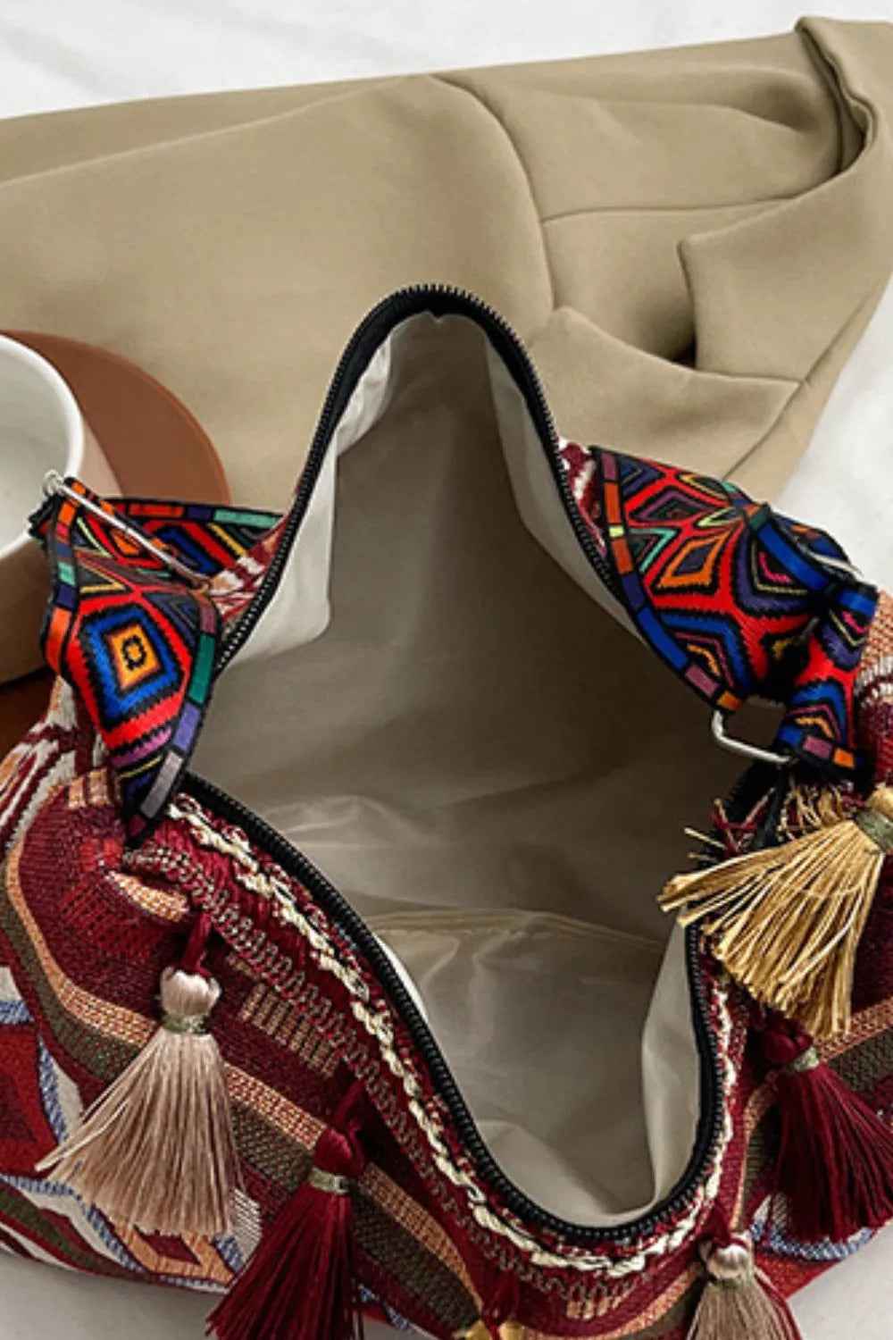 Tassel Adjustable Strap Shoulder Bag For Women