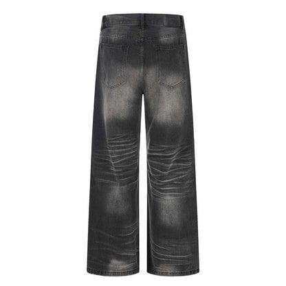 Grinding white to make old denim pants