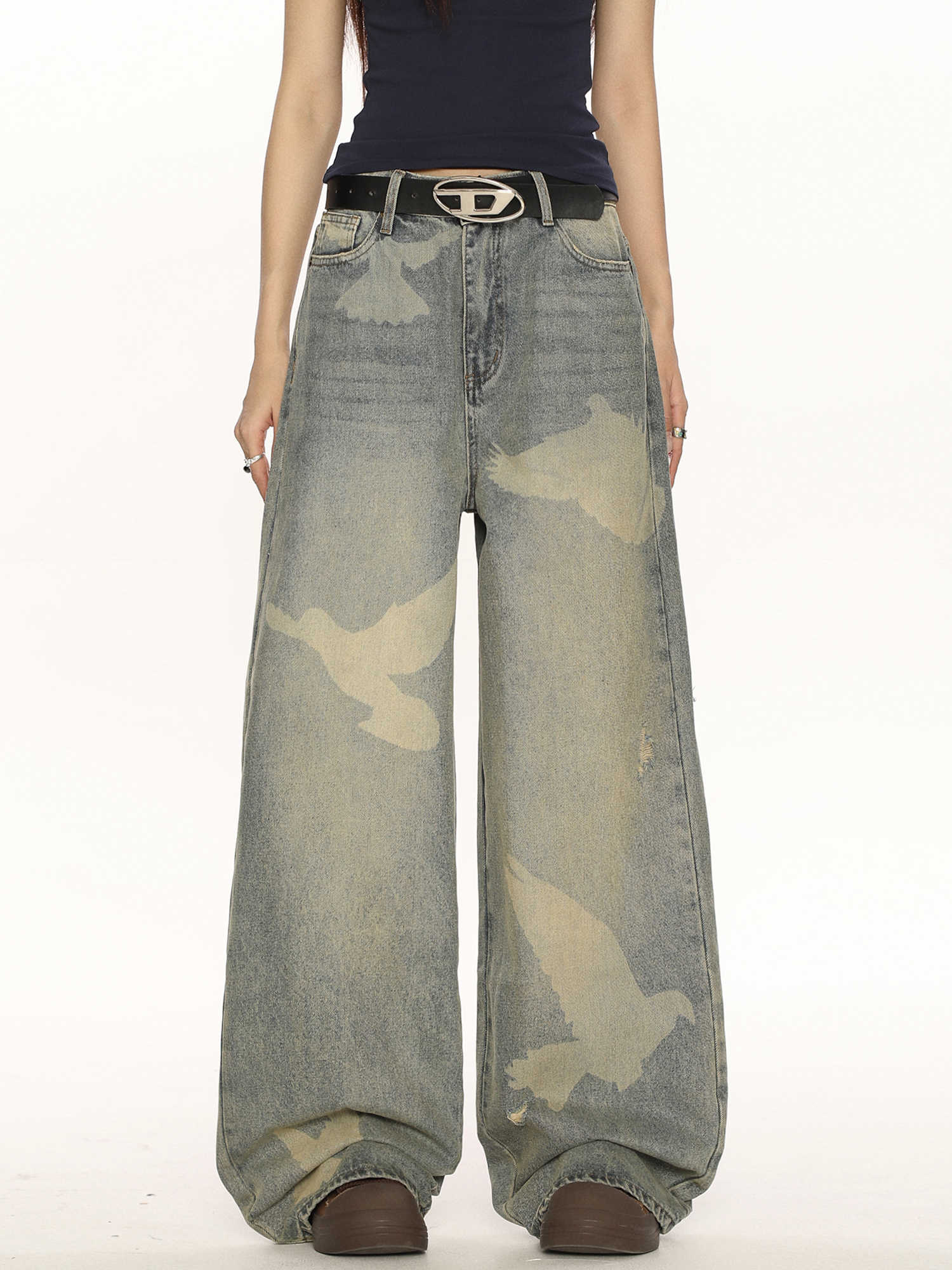 High-grade Pigeon Printed Personalized Chic Jeans MuddyStock