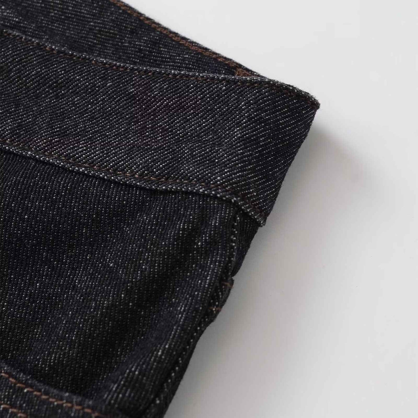 Retro style mini denim shorts for women | MuddyStock Originals