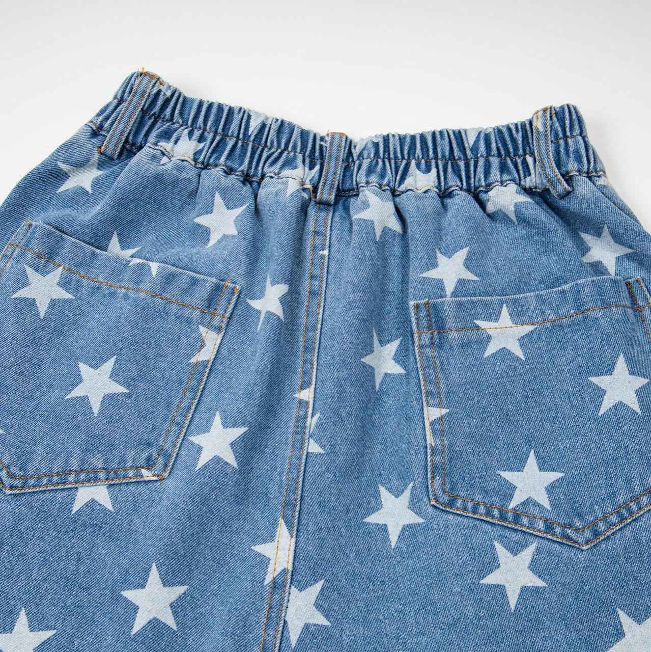 Full printed star girl with embroidered fabric and seven quarter jeans