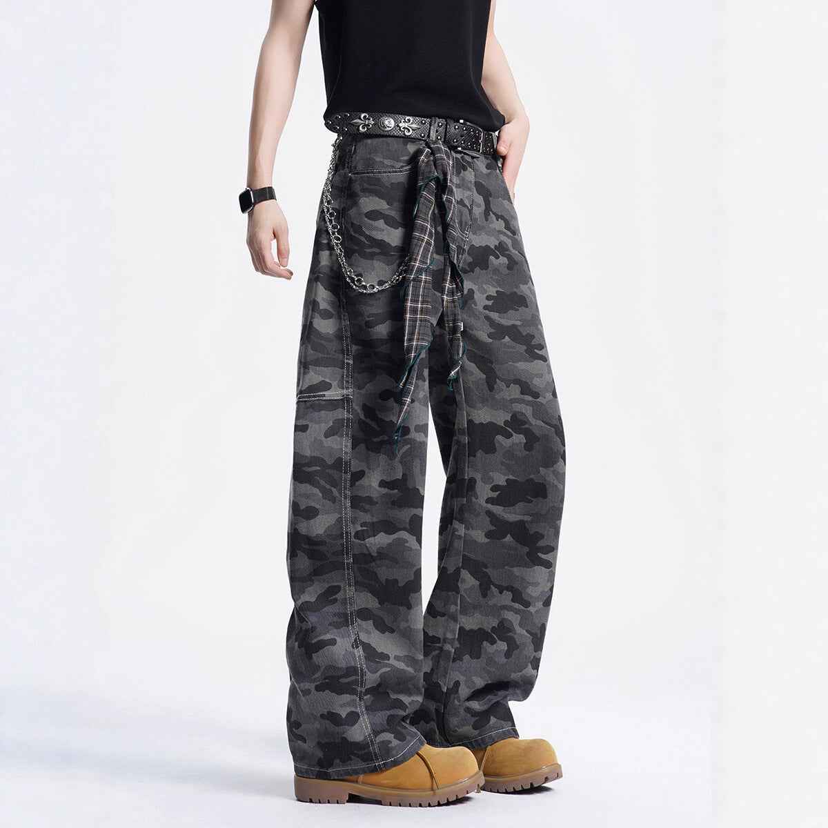 Street Style Camouflage Cargo Pants for Men and Women | MuddyStock Originals MuddyStock