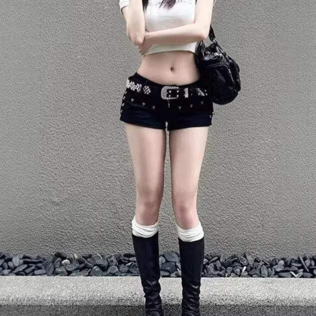 Y2K Style High-Waisted Fitted Straight-Leg Shorts For Women | MuddyStock Originals