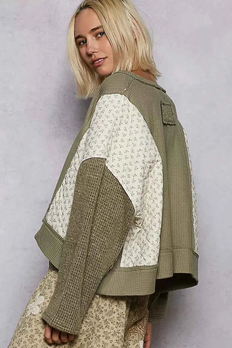 Floral Pattern Quilted Knit Cropped Top with Raw Edge Detail For Women Trendsi