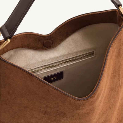 Tote bag with large capacity
