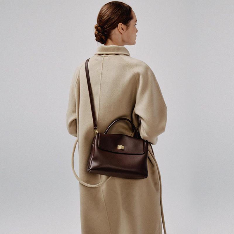 Women's Large Capacity Shoulder Crossbody Bag Chocolate
