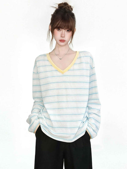 Loose Slim-Fitting Long Sleeve T-Shirt For Women | MuddyStock Originals Blue and white stripes