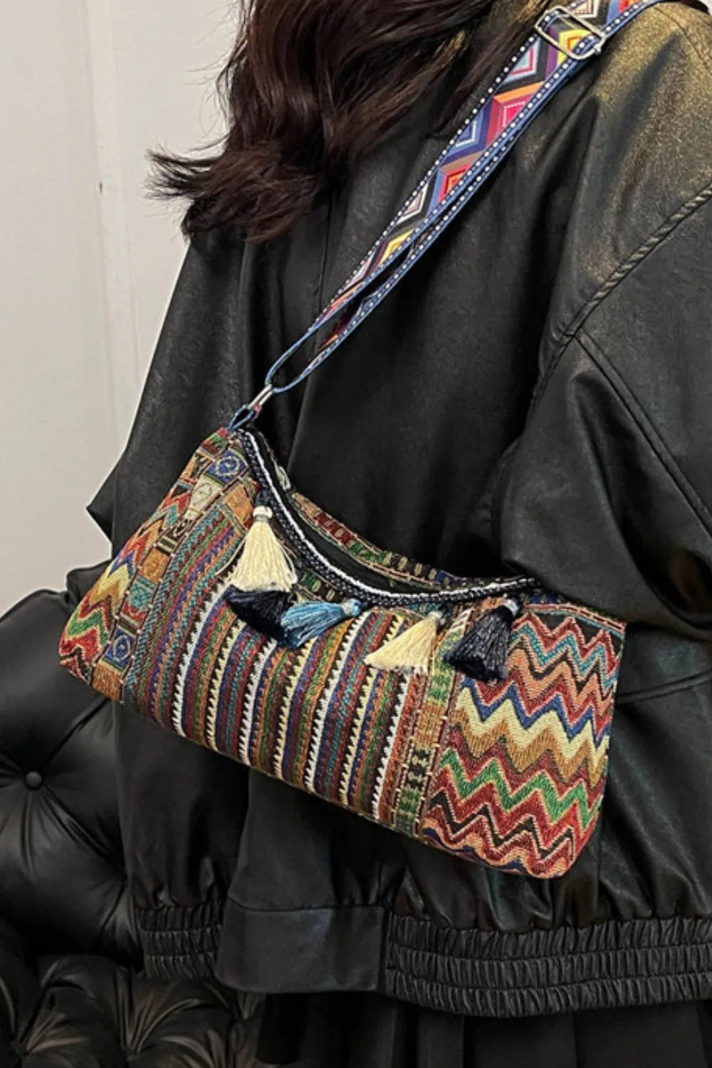 Tassel Adjustable Strap Shoulder Bag For Women