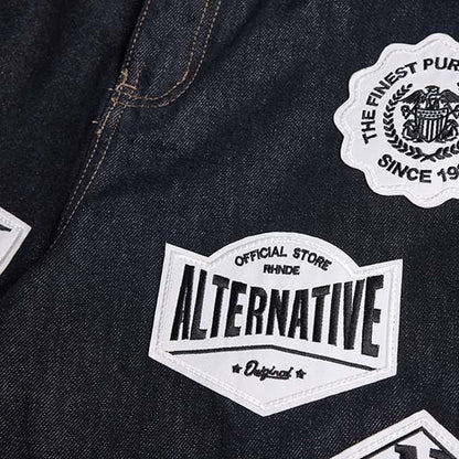 Emblem patch embroidery washed denim shorts