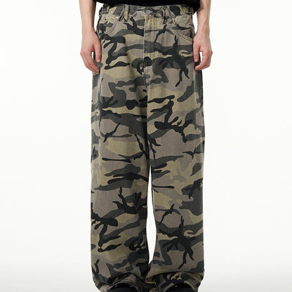 Retro camouflage workwear jeans