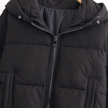 Simple and lightweight hooded patchwork jacket